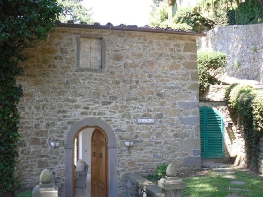 Villa Alla Trappola San Clemente in Valle Luaran gambar